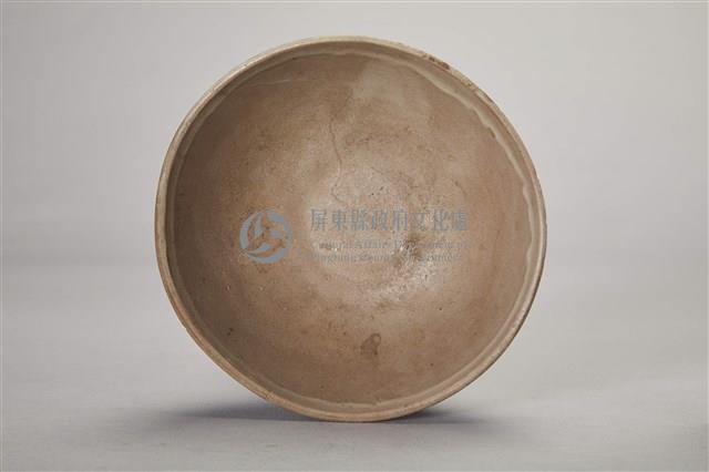 紅胎體米白釉色陶碗藏品圖，第3張