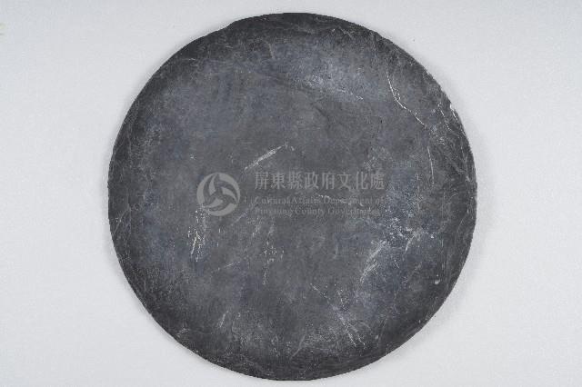 浮雕人像百步蛇紋及動物石板桌面藏品圖，第2張