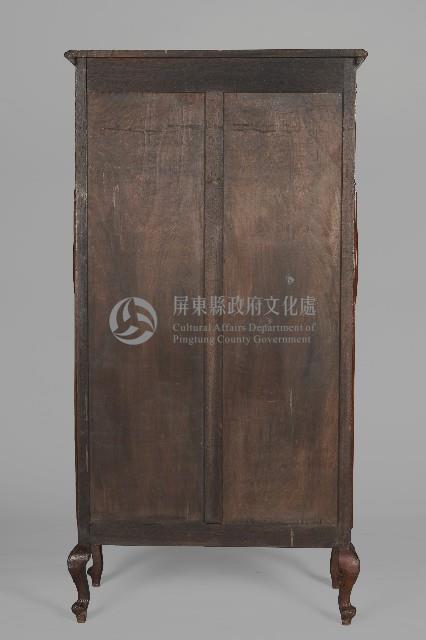 捲草紋玻璃方櫃藏品圖，第2張