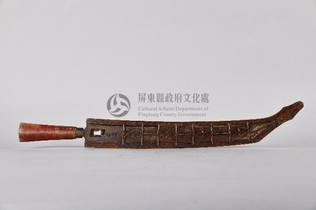 浮雕百步蛇紋佩刀藏品圖，第2張