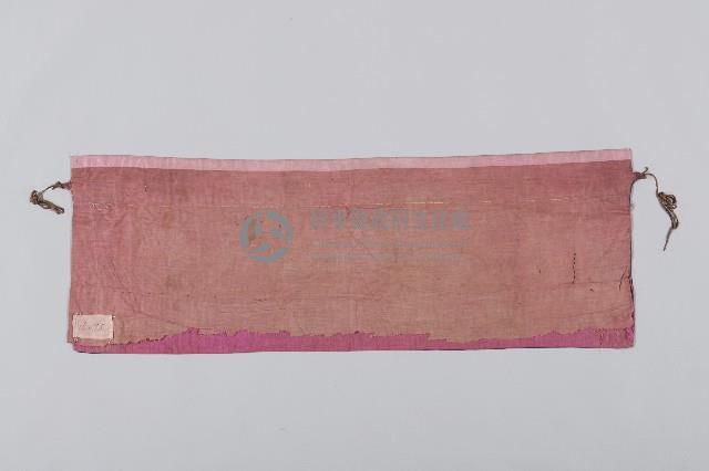 刺繡彩繪紅紫桌裙頭藏品圖，第2張