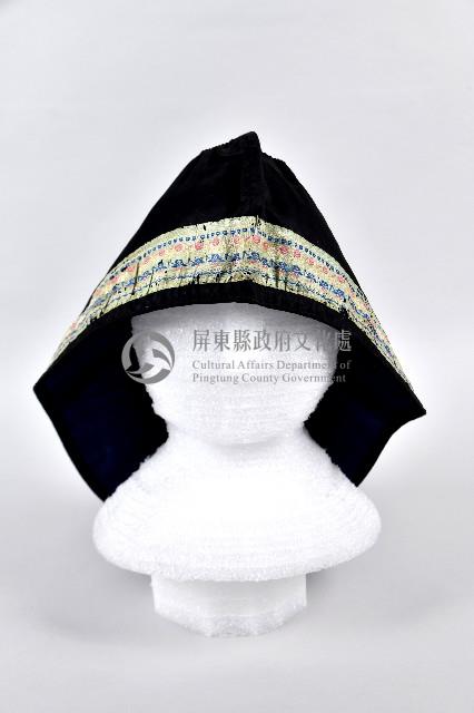 黑底綠滾邊風帽藏品圖，第1張