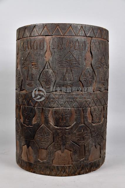 浮雕人面幾何紋穀桶藏品圖，第2張