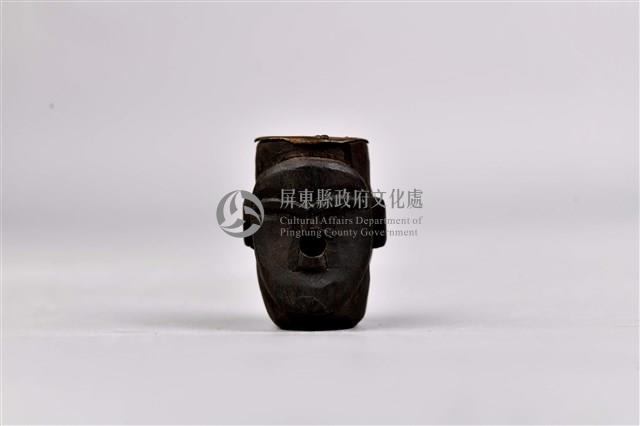 浮雕雙人面菸斗頭藏品圖，第3張