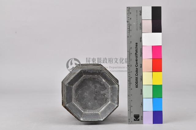 雙層八角錫製粉盒藏品圖，第15張
