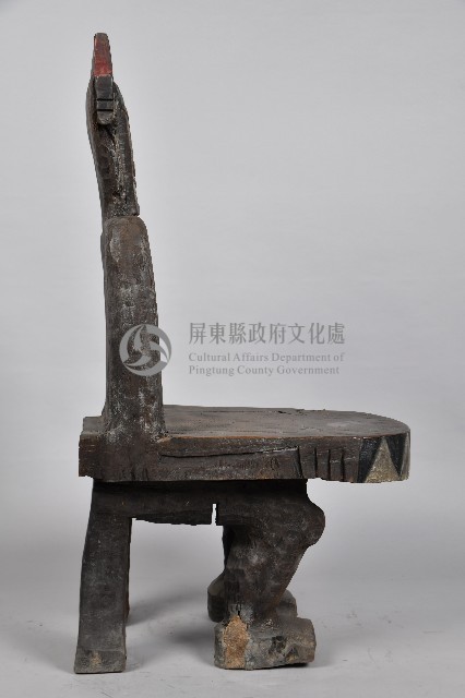 雕刻坐像木椅藏品圖，第4張