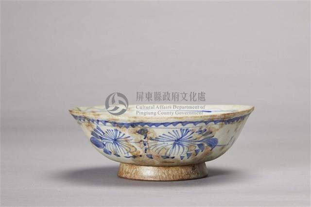 青花菊花瓣白瓷碗藏品圖，第2張