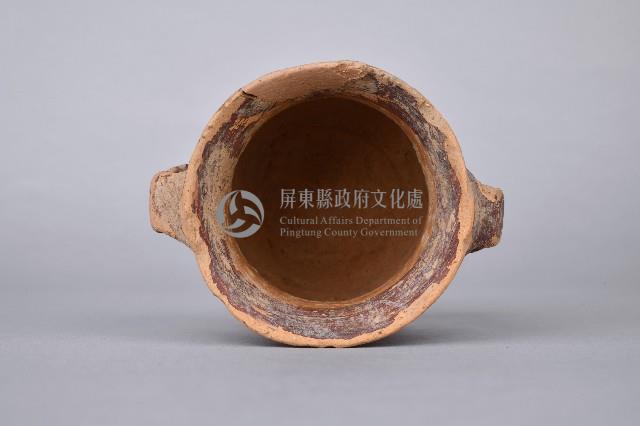 紅陶製褐彩雙耳杯藏品圖，第2張