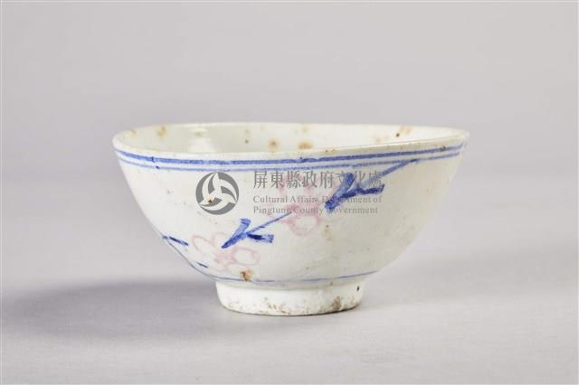 瓷製藍枝粉梅白碗藏品圖，第2張