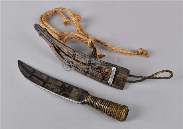 百步蛇紋綁帶佩刀藏品圖，第3張