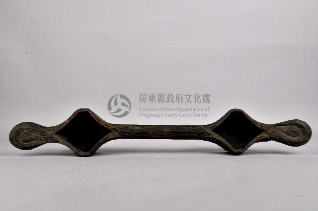 百步蛇紋木製雙連杯藏品圖，第2張