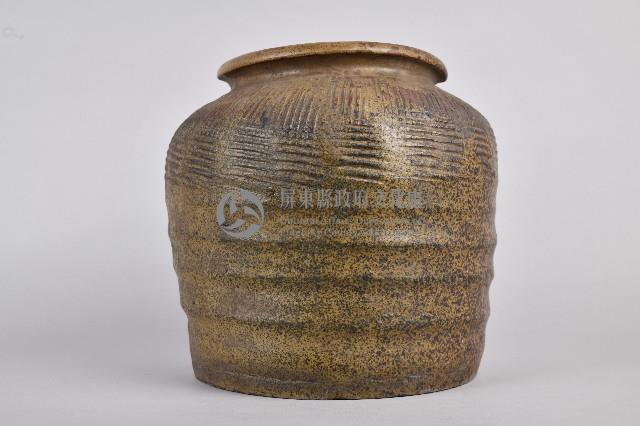 陶製紅胎褐釉條紋罐藏品圖，第3張
