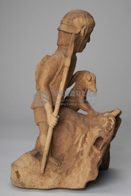 手持刺槍男性坐像人偶藏品圖，第4張