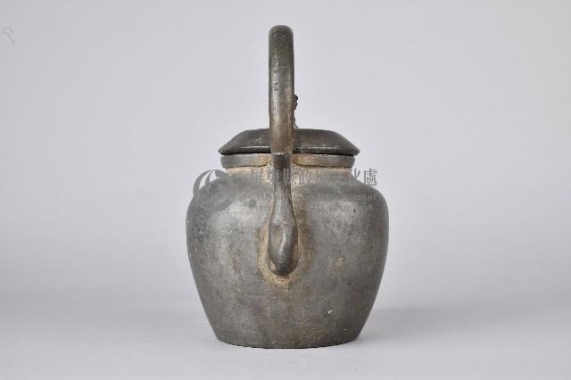 錫製獅身紐素面提手壺藏品圖，第4張