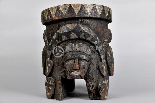 浮雕人面百步蛇木椅藏品圖，第3張