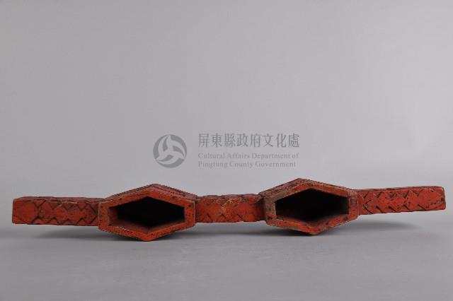 人面百步蛇紅漆木製雙連杯藏品圖，第2張