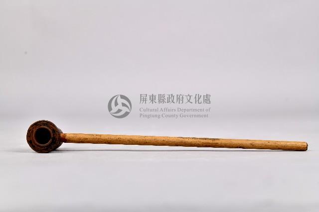 浮雕菱形百步蛇紋菸斗藏品圖，第3張