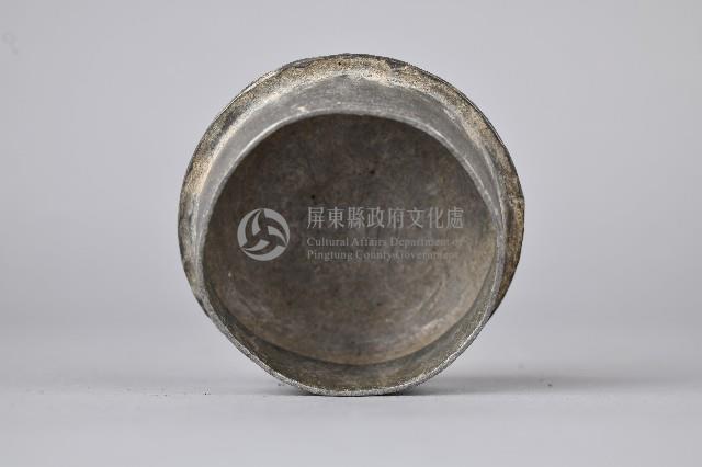 錫製雙提酒壺-壺蓋藏品圖，第3張