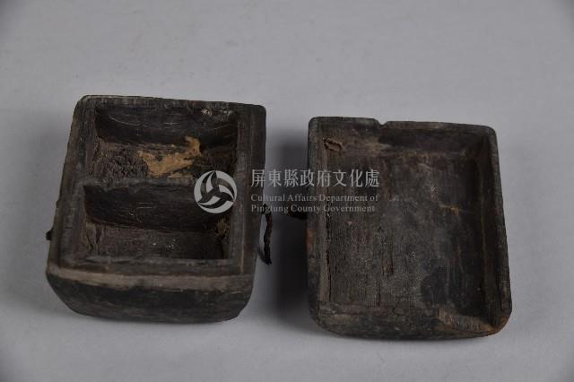 黑色木製釣具盒藏品圖，第2張