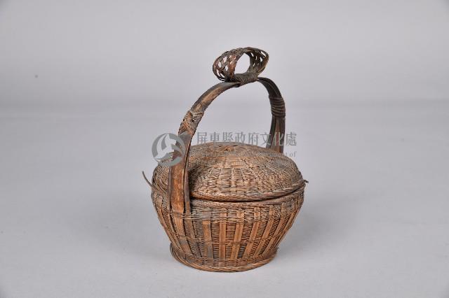 籐竹編製檳榔籃藏品圖，第3張