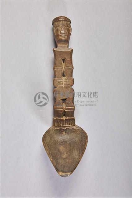 鏤雕人像木製匙藏品圖，第1張