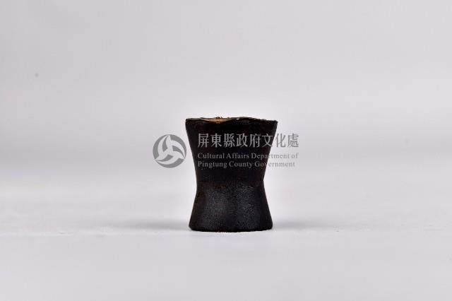臼狀素面菸斗頭藏品圖，第1張