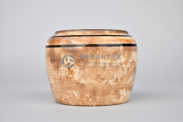 淺褐釉朱黑弦紋罐藏品圖，第1張