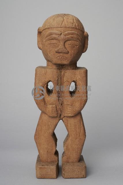 屈膝男性立像人偶藏品圖，第1張