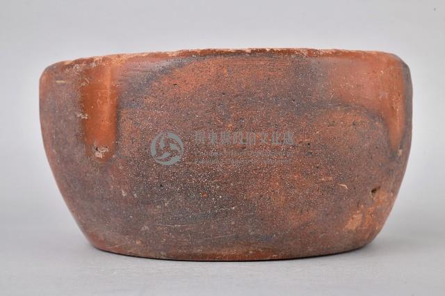 磚燒鼓形陶製矮凳藏品圖，第1張