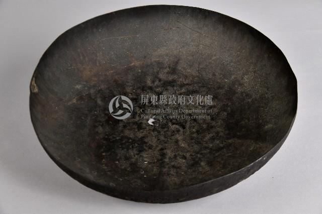 圓形銅製鍋藏品圖，第1張