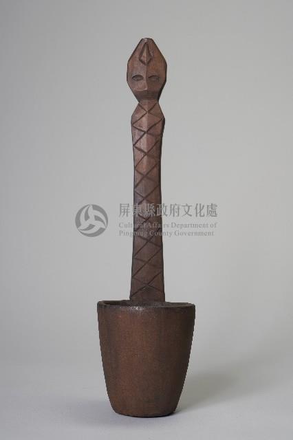 雕刻百步蛇酒杓藏品圖，第1張