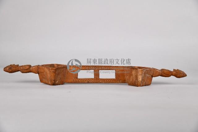 人像幾何紋木製雙連杯藏品圖，第1張