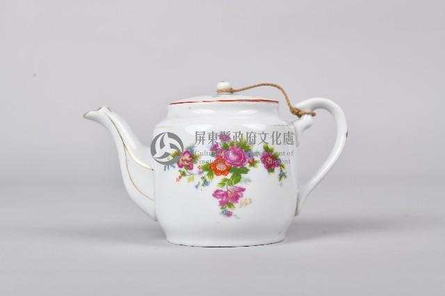 彩繪花卉茶壺藏品圖，第1張