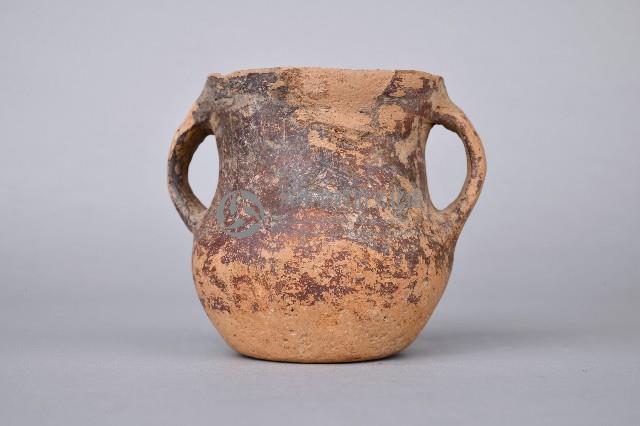 紅陶製褐彩雙耳杯藏品圖，第1張