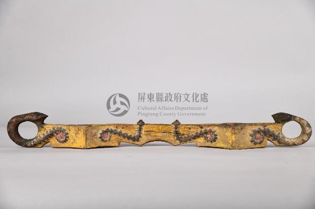 黃底百步蛇紋木製雙連杯藏品圖，第1張