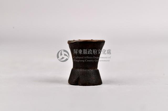 臼狀素面菸斗頭藏品圖，第1張