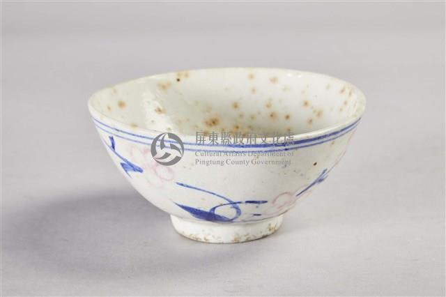 瓷製藍枝粉梅白碗藏品圖，第1張