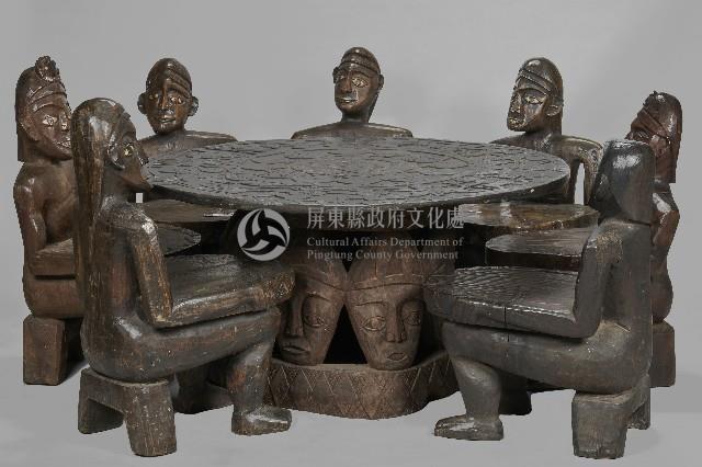 雕刻石板桌椅組藏品圖，第1張