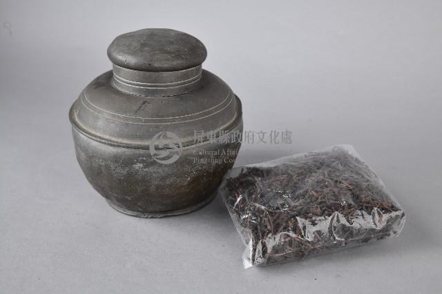弦紋錫茶葉罐藏品圖，第1張