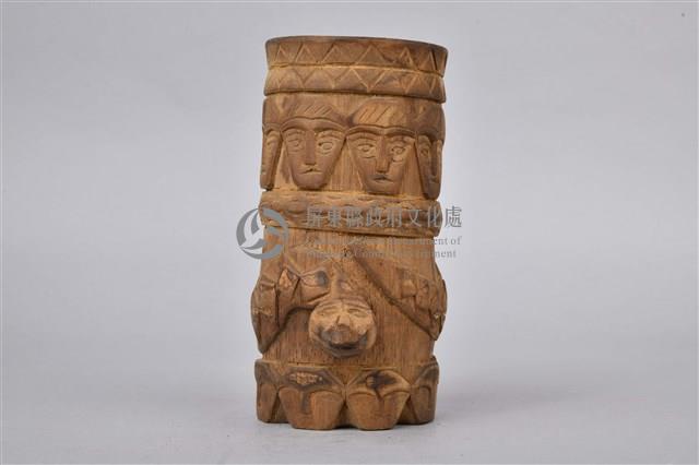 浮雕人面百步蛇竹製杯藏品圖，第2張