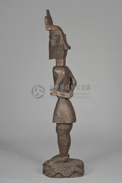 彩繪持槍盛裝男性立像人偶藏品圖，第3張