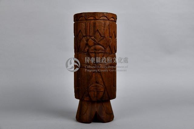 浮雕人面三角幾何紋木製杯藏品圖，第2張