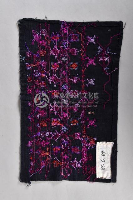 十字繡黑底布樣藏品圖，第2張