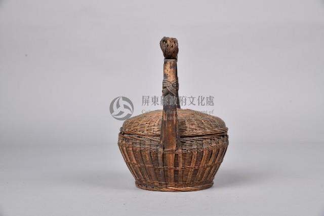 籐竹編製檳榔籃藏品圖，第2張