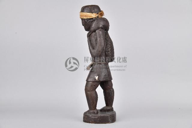 獵人肩扛山豬立像人偶藏品圖，第3張