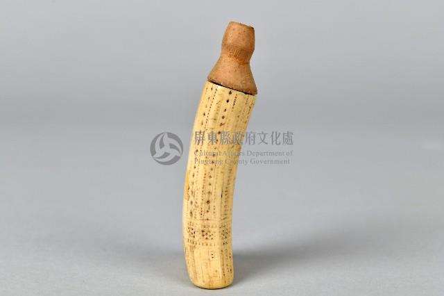 幾何紋封口竹木製火藥筒藏品圖，第2張