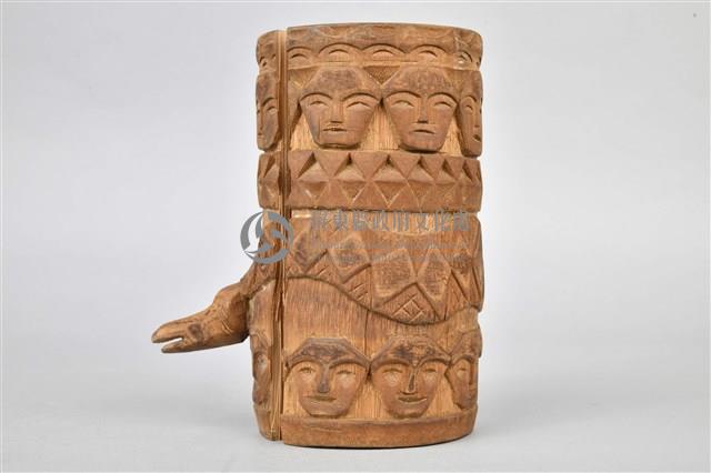 浮雕人面百步蛇竹製杯藏品圖，第2張