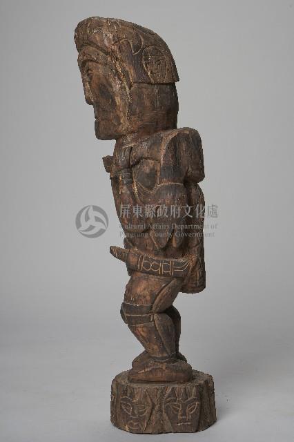 肩扛山羊男性獵人立像藏品圖，第3張