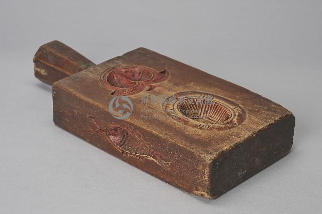 木製壽字紅龜及壽桃粿模藏品圖，第3張