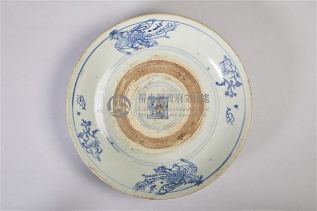雙鳳花紋青花陶盤藏品圖，第3張